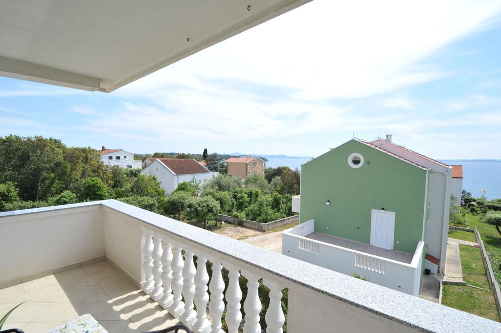 Villa Luna With Seaview เพทรอซาเน ภายนอก รูปภาพ