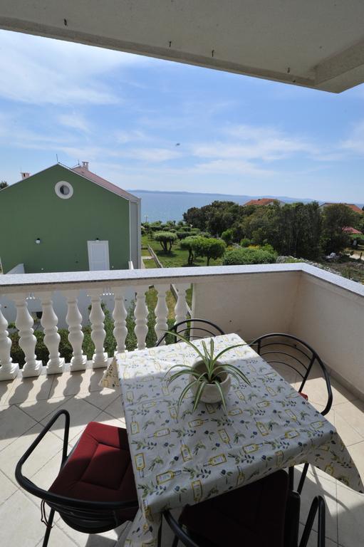 Villa Luna With Seaview เพทรอซาเน ภายนอก รูปภาพ